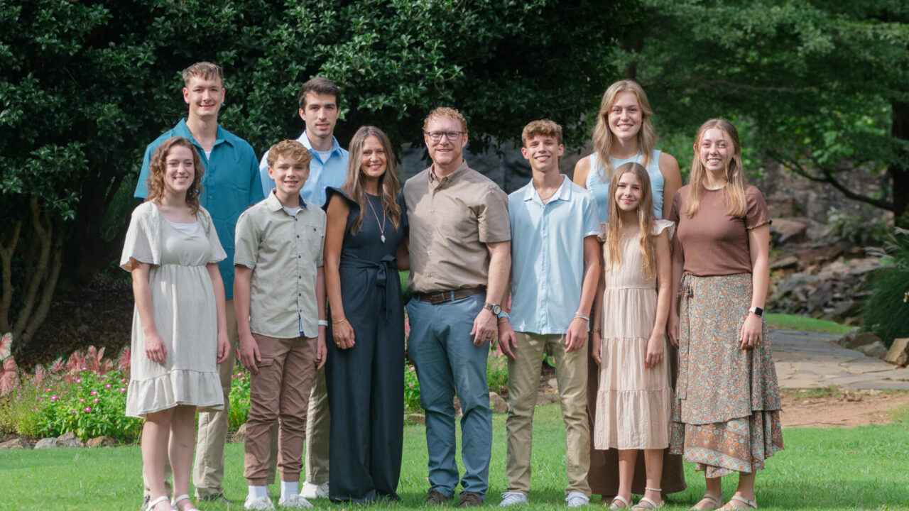 Frazor Team | Evangelistic and Musical Team